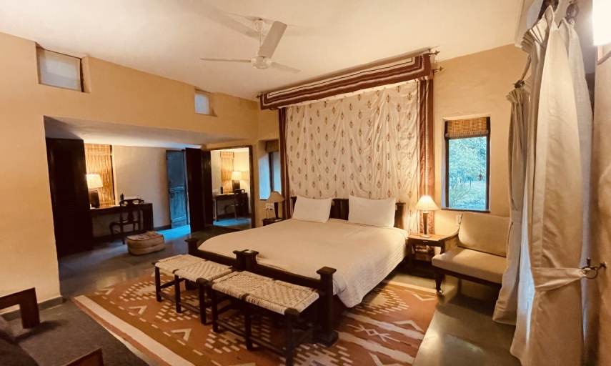 Nestled in the enchanting Satpura region of Madhya Pradesh, Forsyth Lodge stands as a luxurious jungle resort where…